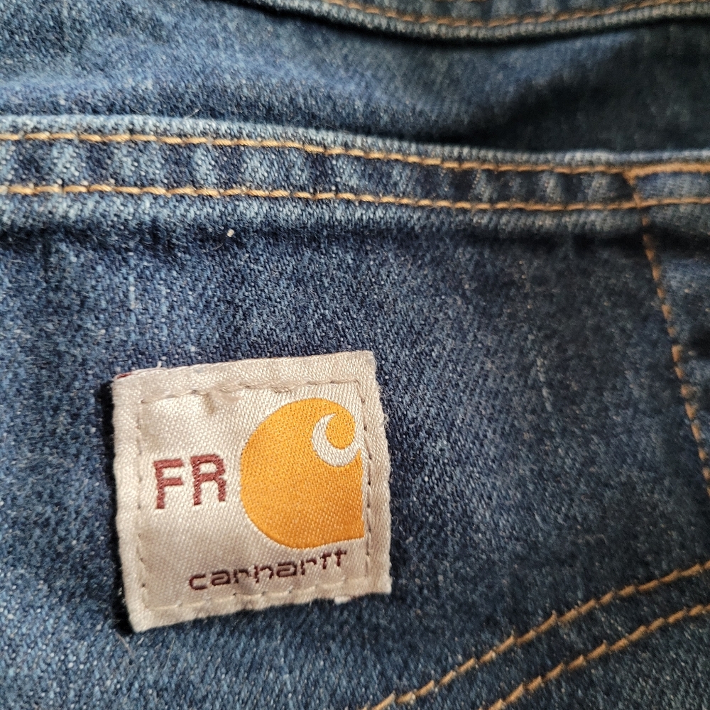 32 x 34 carhartt FR jeans great condition